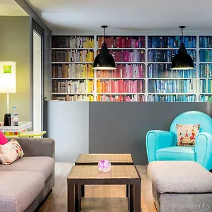 Hotel Le Quartier Republique-le-marais, Paris